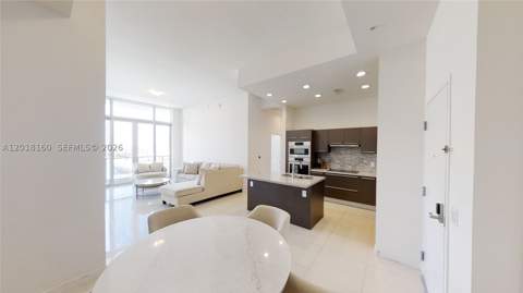 7825 NW 107th Ave 821, Doral FL - photo 7 of 24