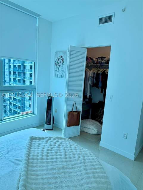 300 S Biscayne Blvd T-3701, Miami FL - photo 10 of 27