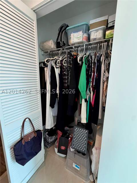 300 S Biscayne Blvd T-3701, Miami FL - photo 11 of 27