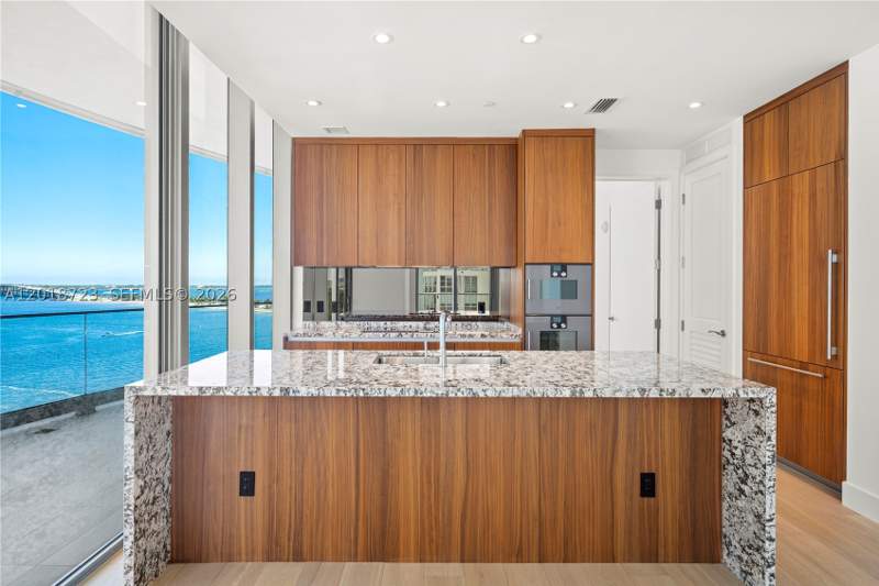 2 bedroom Condominium at 175 SE 25 Rd 804, Una Residences, Miami — photo 4