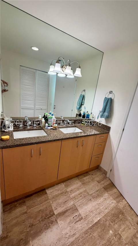 300 S Biscayne Blvd T-3212, Miami FL - photo 11 of 31