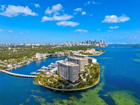 3 Grove Isle Dr C410, Miami FL - photo 24 of 35