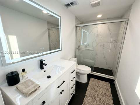 500 Bayview Dr 1421, Sunny Isles Beach FL - photo 6 of 17