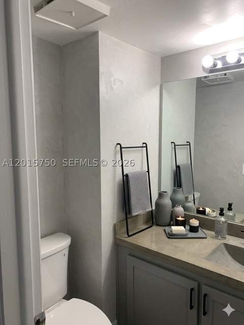 341 Ives Dairy Rd 341-06, Miami FL - photo 11 of 17