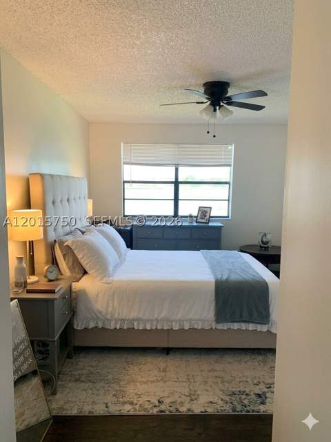 341 Ives Dairy Rd 341-06, Miami FL - photo 12 of 17