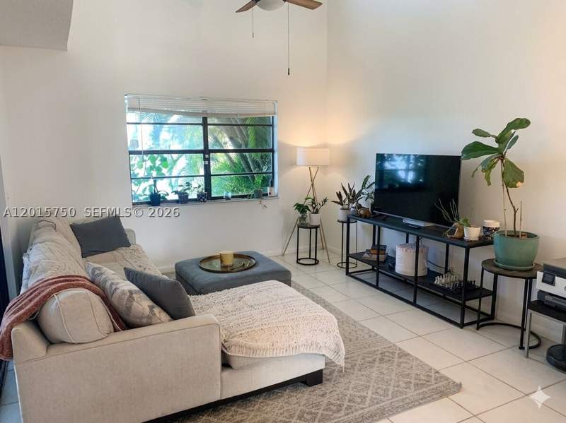 2 bedroom Condominium at 341 Ives Dairy Rd 341-06, Condo F At Mediterranea, Miami — photo 5