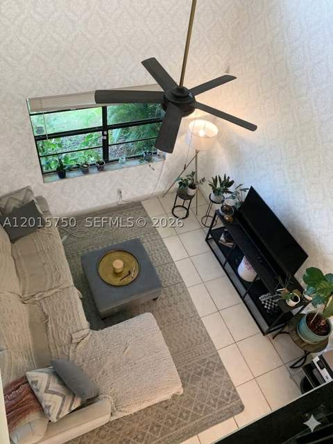 341 Ives Dairy Rd 341-06, Miami FL - photo 9 of 17
