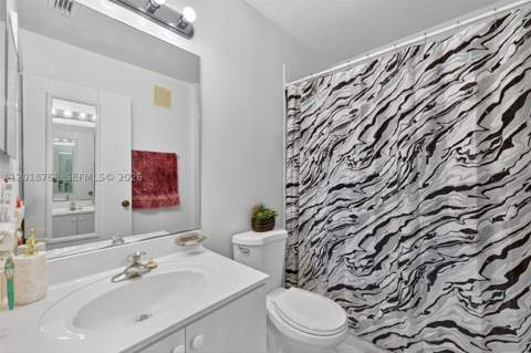 2600 SE 12th Pl 203, Homestead FL - photo 14 of 40