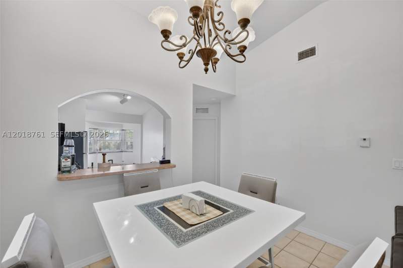 2 bedroom Condominium at 2600 SE 12th Pl 203, Venetia Gardens Condo, Homestead — photo 4