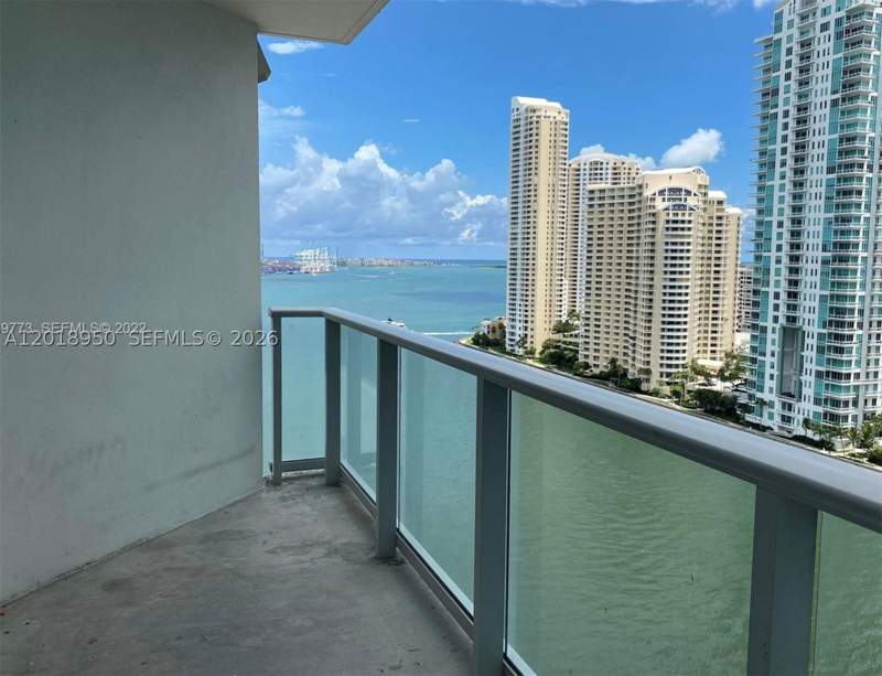 2 bedroom Condominium at 300 S Biscayne Blvd T-1606, Met 1 Condo, Miami — photo 2