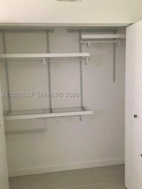 740 Meridian Ave 17, Miami Beach FL - photo 6 of 8