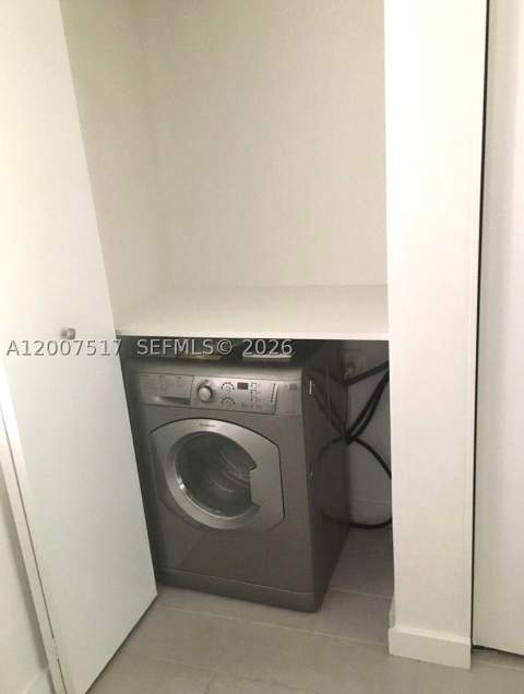 740 Meridian Ave 17, Miami Beach FL - photo 8 of 8