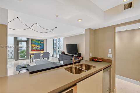 1500 Ocean Dr 507, Miami Beach FL - photo 13 of 27