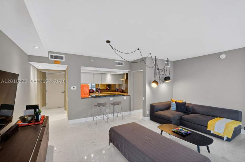 2 bedroom Condominium at 1500 Ocean Dr 507, 1500 Ocean Drive Condo, Miami Beach — photo 2
