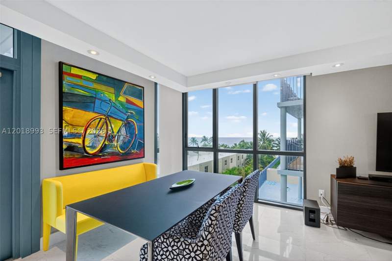 2 bedroom Condominium at 1500 Ocean Dr 507, 1500 Ocean Drive Condo, Miami Beach — photo 5