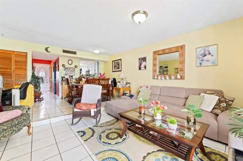 606 NW 107th Ave 9B, Miami FL - photo 11 of 31