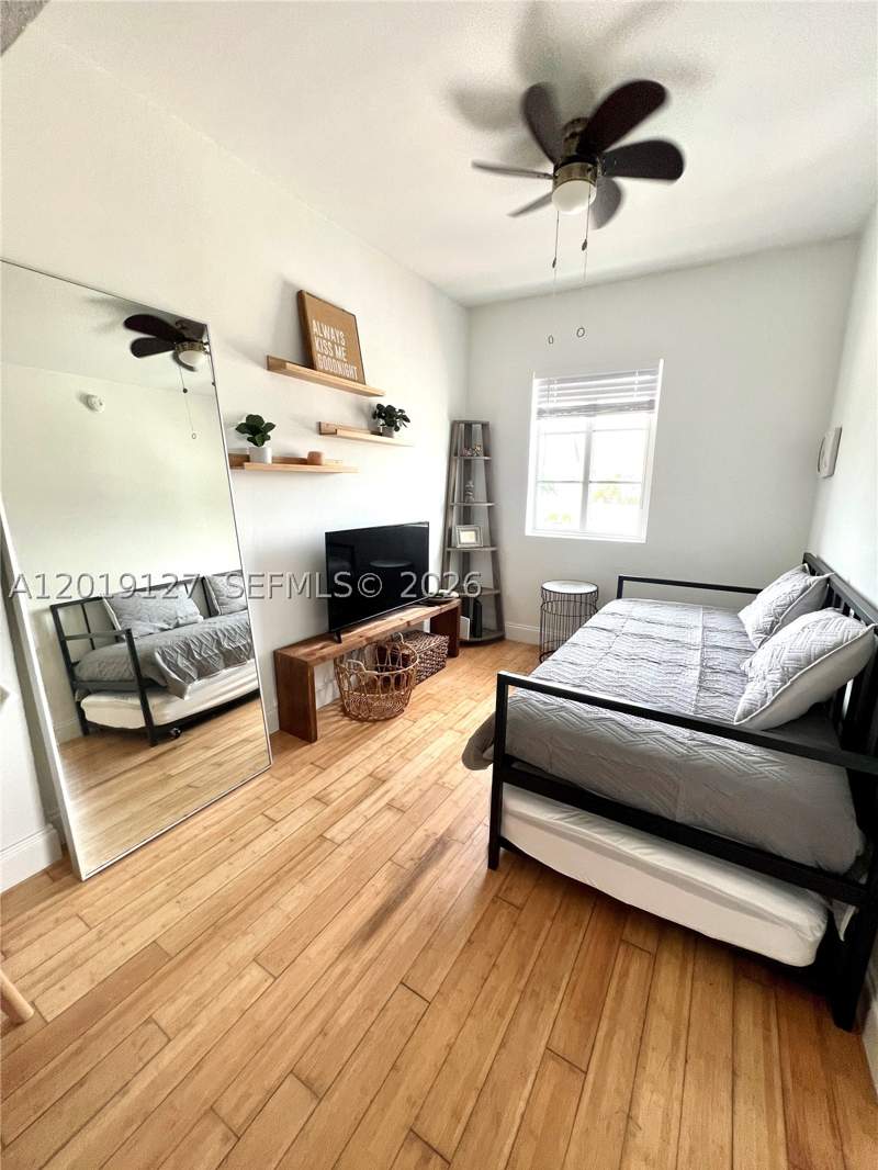 1 bedroom Condominium at 8415 Harding Ave 14, The Lofts At Collins Cond, Miami Beach — photo 3