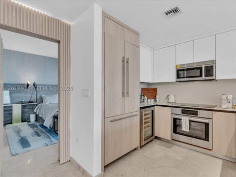 88 SW 7th St 2011 (corner), Miami FL - photo 12 of 55