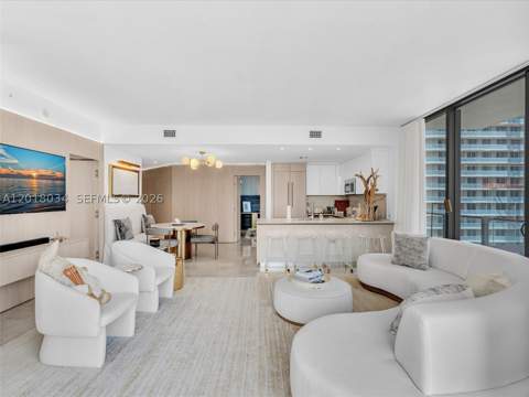 88 SW 7th St 2011 (corner), Miami FL - photo 20 of 55