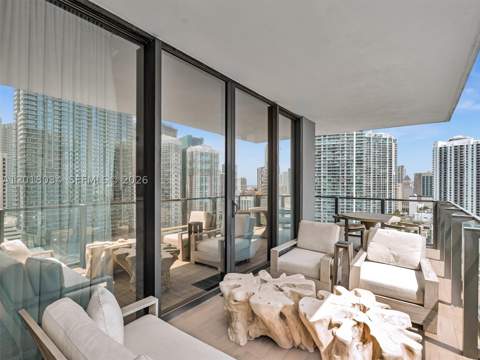 88 SW 7th St 2011 (corner), Miami FL - photo 24 of 55