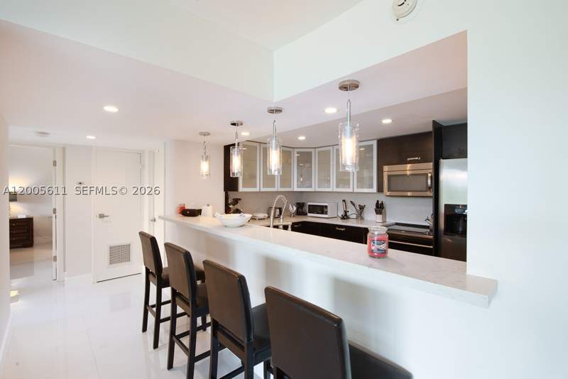 2 bedroom Condominium at 100 NE Bayview Dr 226, Arlen House East Condo, Sunny Isles Beach — photo 5
