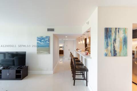 100 NE Bayview Dr 226, Sunny Isles Beach FL - photo 8 of 28