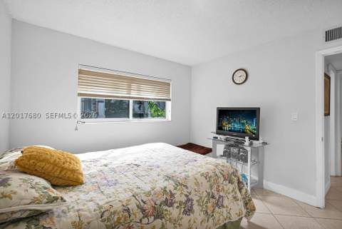 2920 SW 28th Ter 207, Miami FL - photo 17 of 42