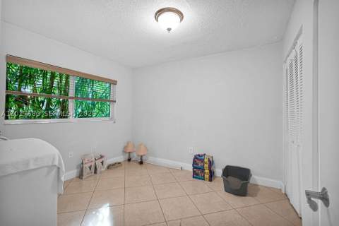 2920 SW 28th Ter 207, Miami FL - photo 20 of 42