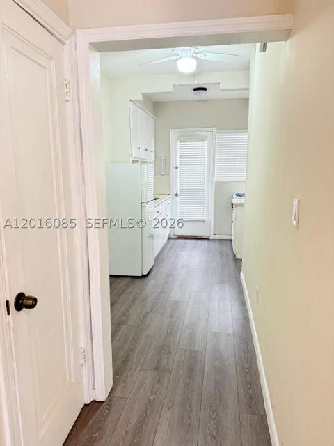1007 Meridian Ave 9, Miami Beach FL - photo 18 of 23