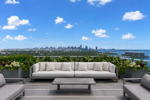 2627 S Bayshore Dr 3201, Miami FL - photo 14 of 41