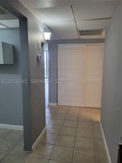 19380 Collins Ave 418, Sunny Isles Beach FL - photo 11 of 31