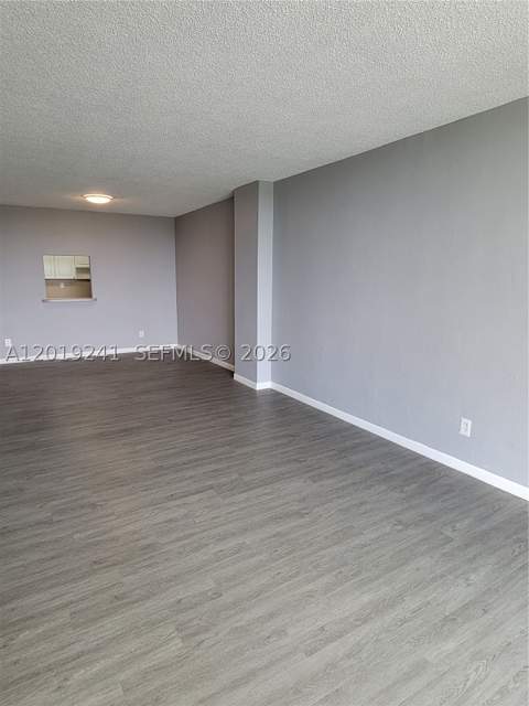 19380 Collins Ave 418, Sunny Isles Beach FL - photo 17 of 31