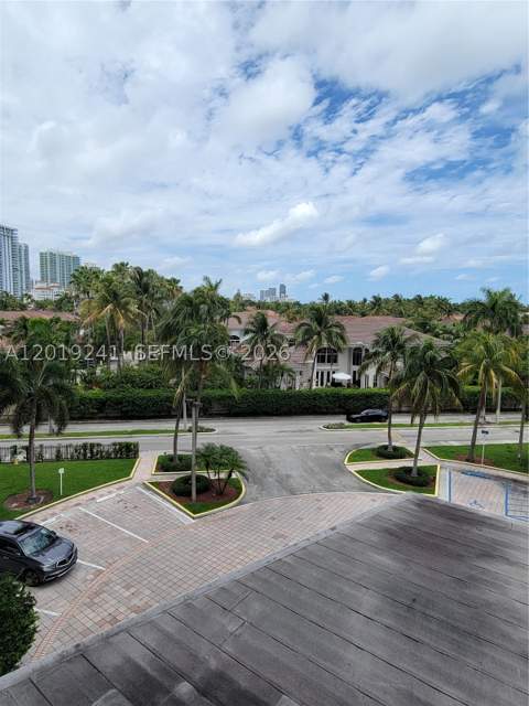 19380 Collins Ave 418, Sunny Isles Beach FL - photo 18 of 31