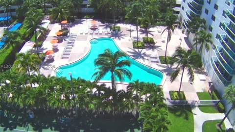 19380 Collins Ave 418, Sunny Isles Beach FL - photo 8 of 31