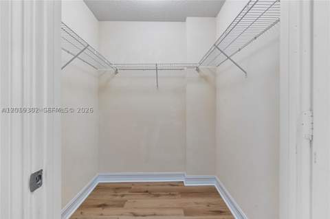 3001 NE 185th St 219, Aventura FL - photo 8 of 30
