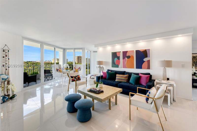 3 bedroom Condominium at 1000 Quayside Ter 901, Towers Of Quayside Condo, Miami — photo 4