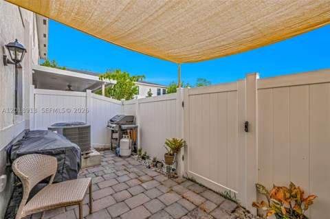 730 SW 12th St, Florida City FL - photo 15 of 18
