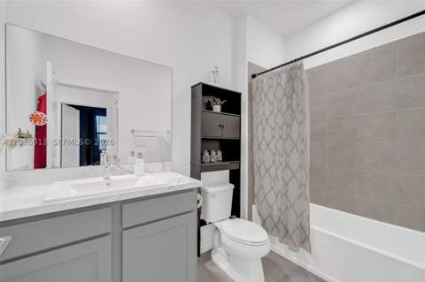 730 SW 12th St, Florida City FL - photo 7 of 18
