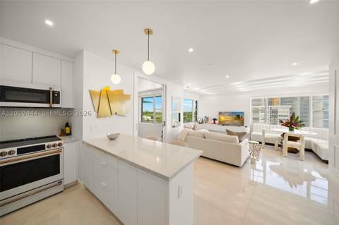 5255 Collins Ave 8F, Miami Beach FL - photo 12 of 36