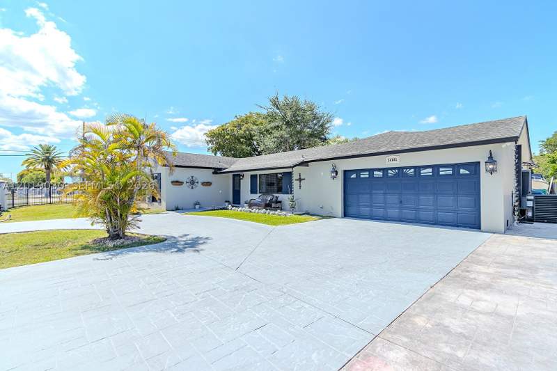 4 bedroom SingleFamilyResidence at 16181 SW 284th St, Waldin Park Estates, Homestead — photo 4