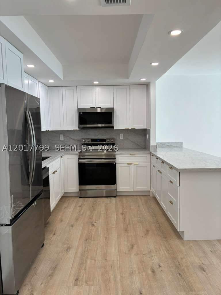 2 bedroom Condominium at 19390 Collins Ave 520, Oceanview Building A Cond, Sunny Isles Beach — photo 4