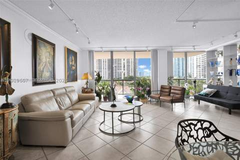 19667 Turnberry Way 6C, Aventura FL - photo 10 of 56