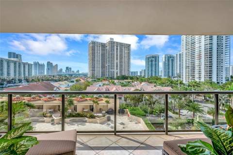 19667 Turnberry Way 6C, Aventura FL - photo 6 of 56