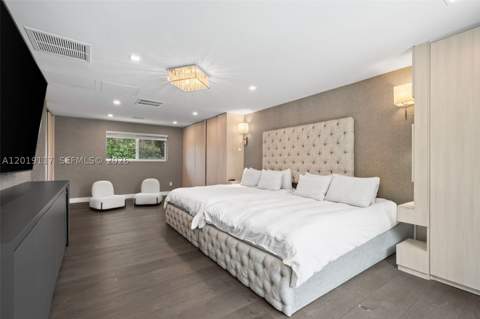 3748 Prairie Ave, Miami Beach FL - photo 20 of 60