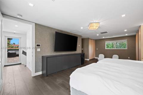 3748 Prairie Ave, Miami Beach FL - photo 21 of 60