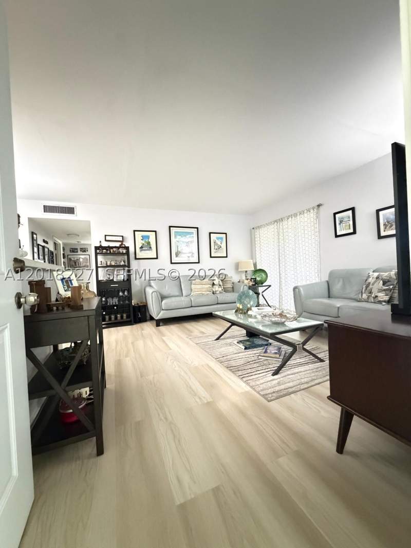 2 bedroom Condominium at 761 NE 199th St 102, Carmel At California Cl C, Miami — photo 4