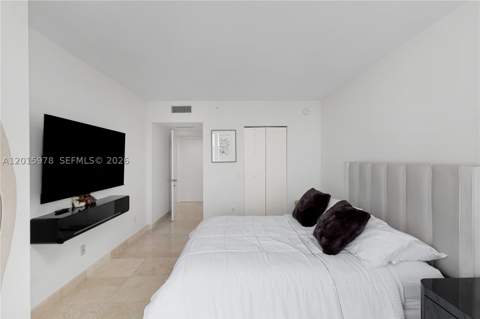 21055 Yacht Club Dr 1707, Aventura FL - photo 21 of 48