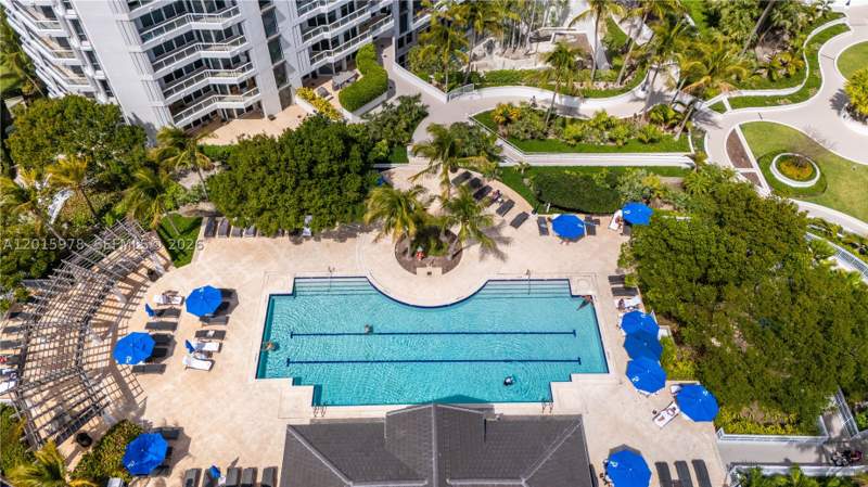 2 bedroom Condominium at 21055 Yacht Club Dr 1707, South Tower At The Point, Aventura — photo 3