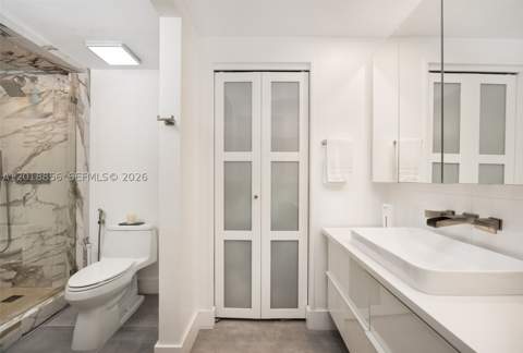 690 SW 1st Ct Phi10, Miami FL - photo 17 of 34