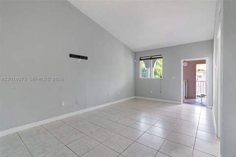 1568 SE 26th St 203, Homestead FL - photo 7 of 17